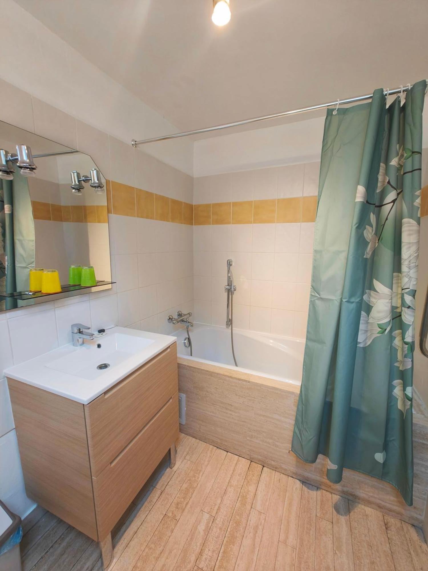 Le Coin Des Artistes Bed & Breakfast Giverny Room photo